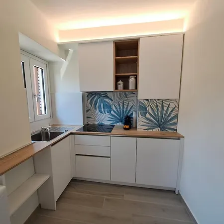 Stone House Semesterbostad *